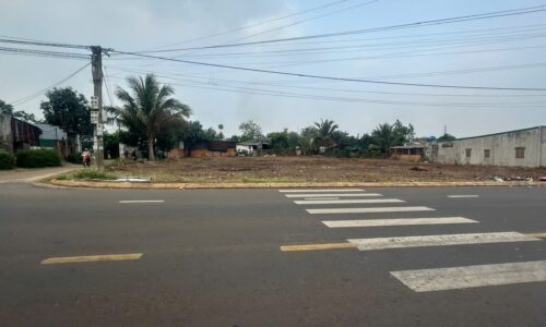 BÁN ĐẤT Y WANG GẦN HỒ EA KAO 37m*27m 550Tr/m NGANG